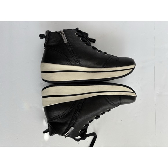 Carmela Love For Leather Black Ankle Boot Platform Wedge Booties Size 6.5‎ - Picture 1 of 6